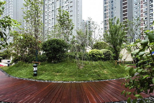 住宅小区绿化景观 构建生态宜居的社区环境